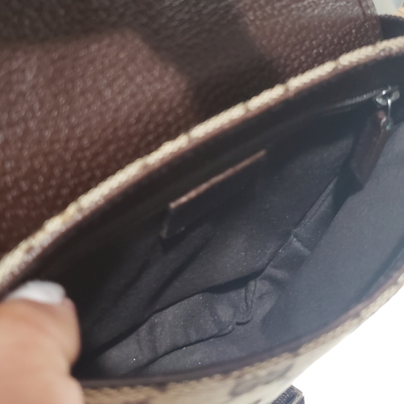 4️⃣2️⃣5️⃣Gucci Authentic belt bag w/ dustbag - Picture 8 of 15